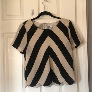 impulse shirt with scalloped bottom